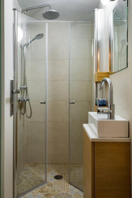 Ovadia Somech #2 Apartment Jerusalem Exterior photo